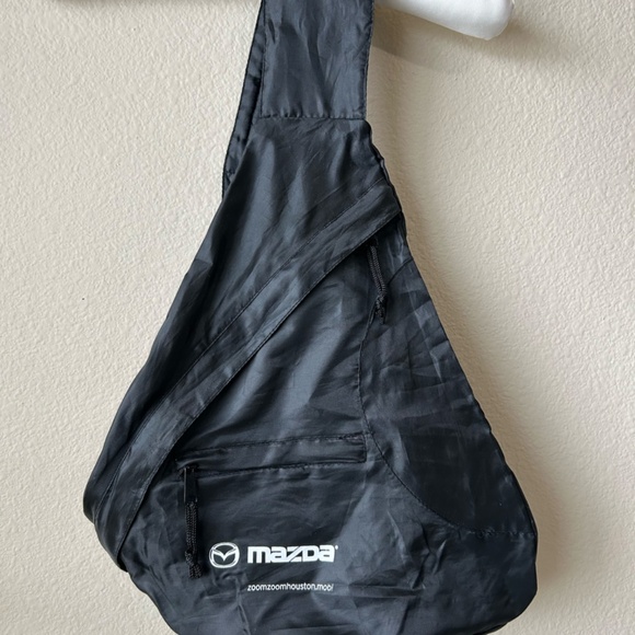Crossbody Bag Backpack Over The Shoulder Sack Mazda Logo Black White Zipper - Picture 9 of 9